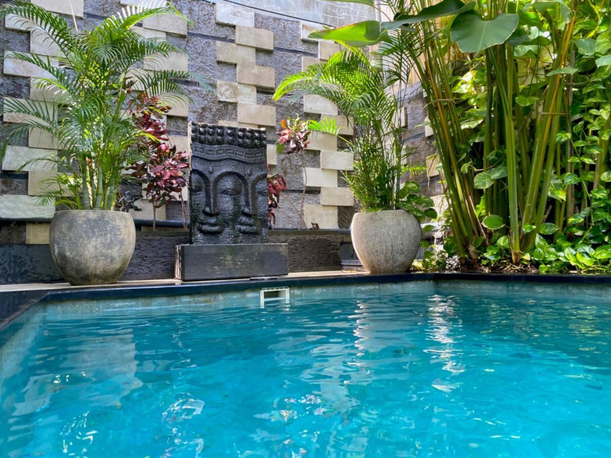 Villa Lily Seminyak Ngoại thất bức ảnh